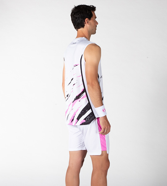 Performance sleeveless shirt